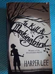Vtg. Novel „To Kill A Mockingbird”by Harper Lee~Paperback~1982~376 Pages~#1625