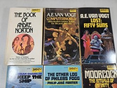 Lot of 20 – Vintage DAW Books – Science Fiction Paperbacks