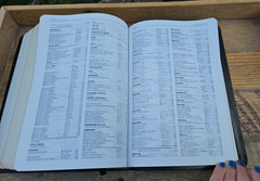 VG! Boxed Classic 1996c. NLT Life Application Study Bible Black Bonded Leather