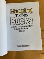 Mapping Trophy Bucks by Brad Herndon 2003 Trade Paperback VERY GOOD
