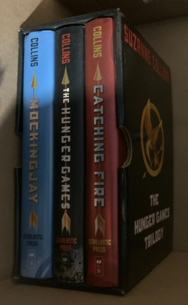 The Hunger Games Ser.: The Hunger Games Trilogy Boxed Set Set by Suzanne Collins
