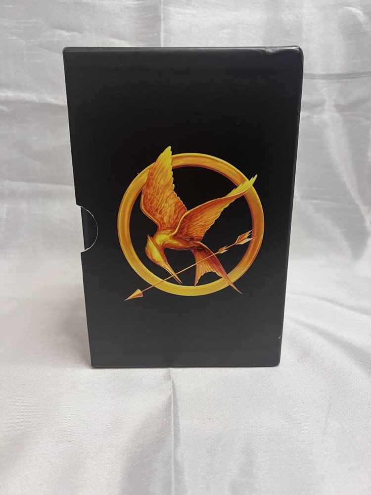 The Hunger Games Trilogy Boxset by Suzanne Collins