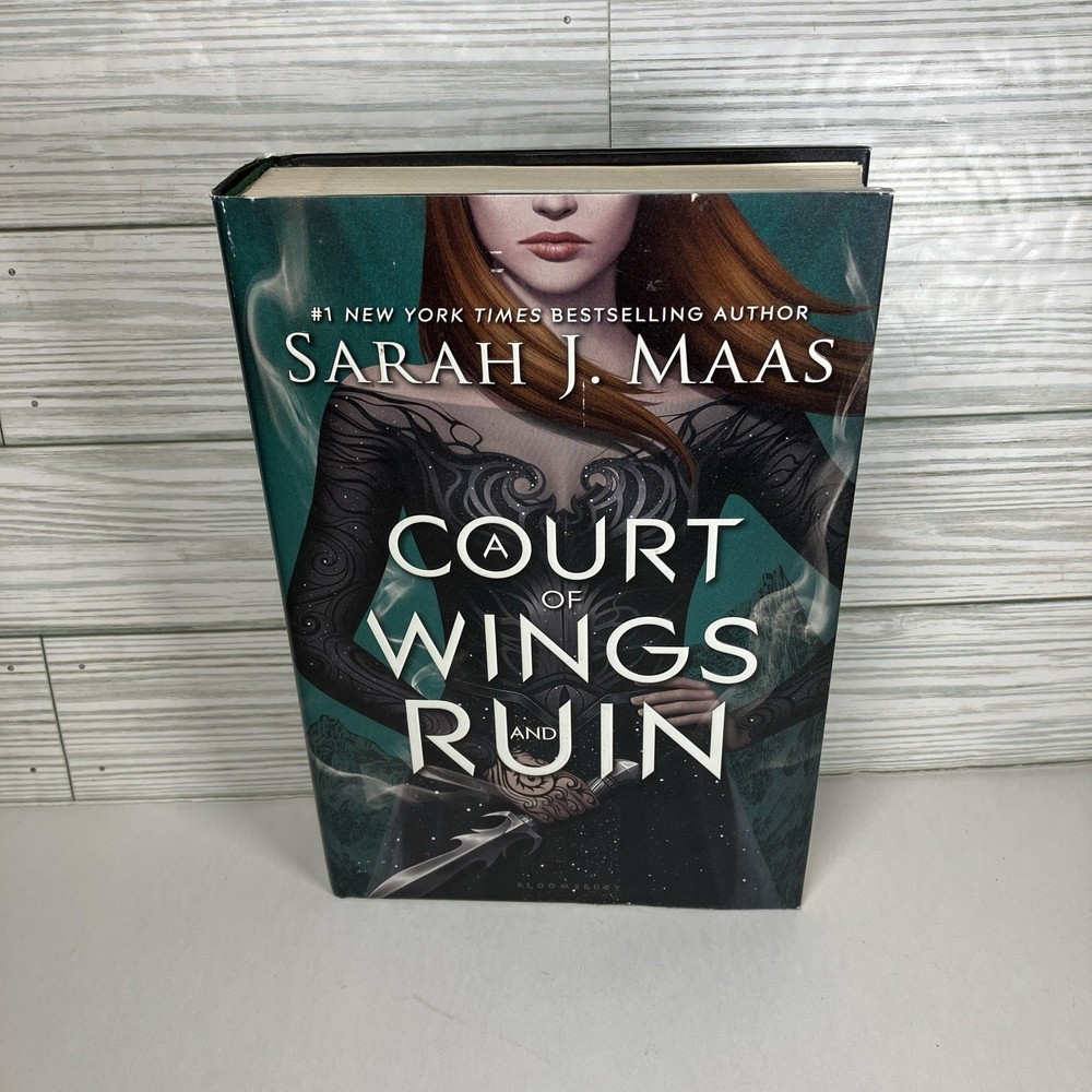 A Court of Wings and Ruin – Sarah J Maas – Hardcover First Edition/3rd Book