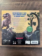 Scholastic Jurassic World Dinosaur Trainer HandBook Rare ISBN 978-1-338-64715-0