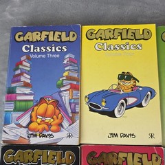 Garfield Classics Volume 3 4 5 8 10 11 13 14 17 19 Jim Davis Paperback Book Lot