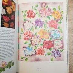 Floral Needlepoint Pattern Book by Melinda Coss 112 Pages Very Nice!