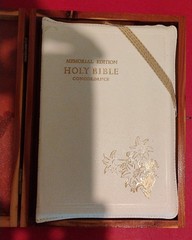 Holy Bible, KJV, Memorial Edition, Concordance, Illustrated, Red Letter (1958)