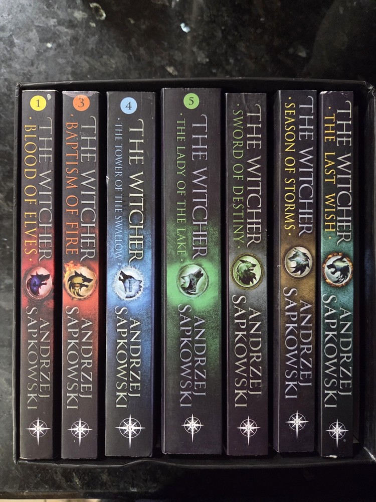 The Witcher Book Bundle x7 Andrzej Sapkowski Paperback Novel Set Missing Book 2