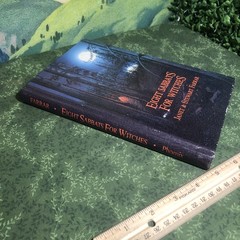 EIGHT SABBATS FOR WITCHES ~ JANET/STEWART FARRAR *Very Good” 1981 HC Occult Book