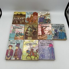 Lot Of 10 Moby Books Illustrated Classic Editions Mini Paperback Books 1970’s