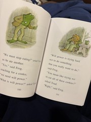 Frog and Toad: 4 Classic Stories of Friendship, Level 2 I Can Read Paperback