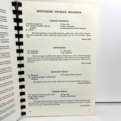 Delta Kappa Gamma Society Iota Iota Cookbook 1980s