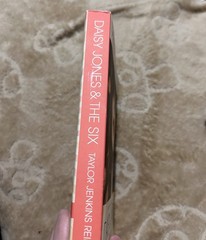 Daisy Jones and the Six: Reese’s Book Club : A Novel by Taylor Jenkins Reid
