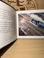 EIGHT FAMOUS ENGINES THOMAS TRAIN AWDRY RAILWAY Book FIRST EDITION 1957