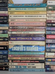 Huge 120 Book Lot VTG Sci-Fi Fantasy Paperback DAW ACE FAWCETT Asimov Heinlein