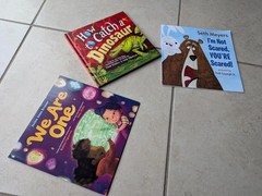 AWESOME 3 BOOK SET FOR CHILDREN We Are One How To Catch a Dinosaur I’m Not Scare