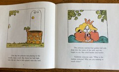 1974 Scholastic THE FROG PRINCE 7″ record/book. Both very Good condition. Photos