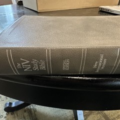 The NIV Study Bible Special Red Letter Edition Leatherbound 1985 Zondervan