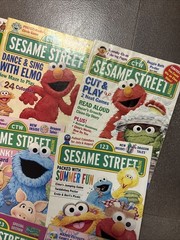 CTW sesame street magazine lot Of 18 – 1998 1999 & 2000 Vintage Elmo Big Bird