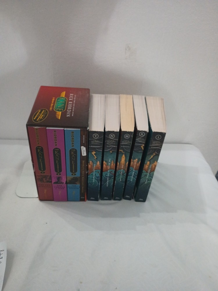 Lot 9 Rick Riordan Books :Percy Jackson and the Olympians & Kane Chronicles 2 Se