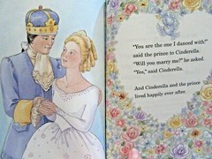 Cinderella Little Mermaid Lot of 2 Scholastic Reader Level 2 Paperbacks Ages 4-8