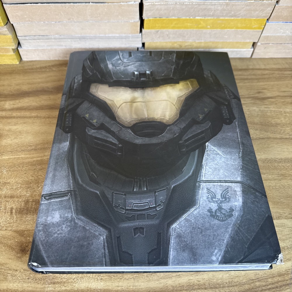 Halo Reach Legendary Edition Guide Hardcover w DJ Doug Walsh 2010 BradyGames