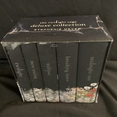 NEW SEALED! FRESH! CLEAN! Twilight Saga Deluxe Hardcover Box Set Stephenie Meyer