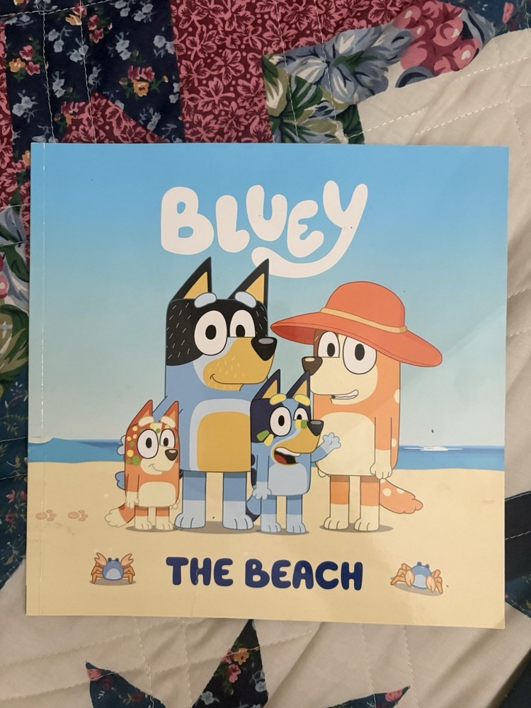Bluey Bluey: The Beach Board Book Picture Book English Ages 2-8 Media Tie-In