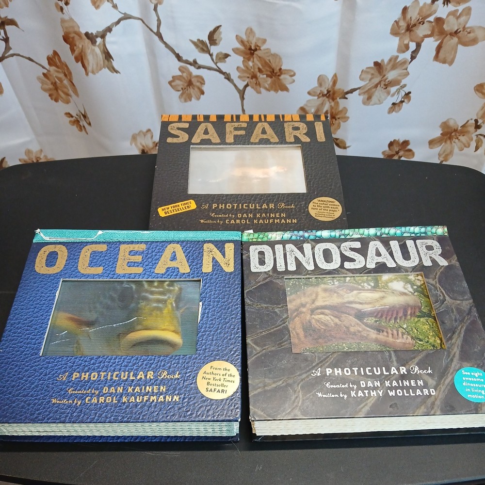 Ocean: A Photicular Book – Hardcover, by Kainen Dan; Kaufmann Carol – Very Good