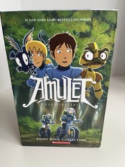 Amulet #1-8 Box Set by Kazu Kibuishi (Box Set, 2018) Comic Books Graphic Novels