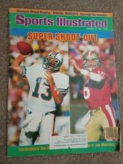 Lot of 10 Vintage DAN MARINO MIAMI DOLPHINS Sports Illustrated Magazines