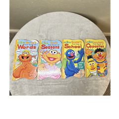 Bendon Publishing 123 Sesame Street books lot of 4. Good condition.