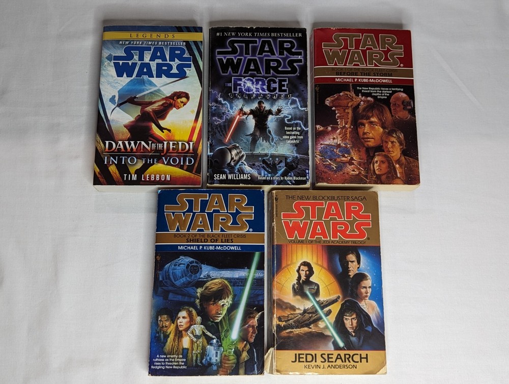 Star Wars Book Lot Multiple Titles – Paperback – Acceptable