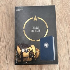 NIB 2017 Book CSB EMS Emergency Medical Services Christian Standard Bible Navy