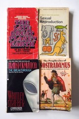 Lot of 37 Vintage Nonfiction Pocketbooks: Chicago Confidential, Never Cry Wolf +