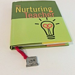 The Nurturing Teacher Mini Book By Ariel Books 77 Pages of Inspiration