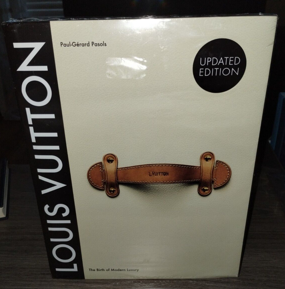 Louis Vuitton: The Birth of Modern Luxury Updated Edition New Minor Shelf-Wear