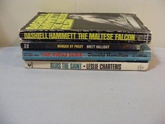 (4) VINTAGE MYSTERIES – different authors -Hamilton/Halliday plus pbs FREE SHIP
