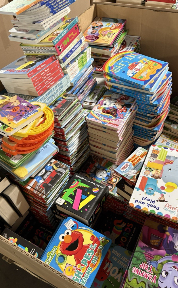 Lot of 50 Children BOARD Hardcover BABY TODDLER DAYCARE PRESCHOOL Kids BOOKS MIX