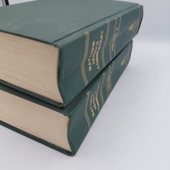 Complete In 2 Volumes MATTHEW HENRYS COMMENTARY ON THE WHOLE BIBLE REVELL BOOKS