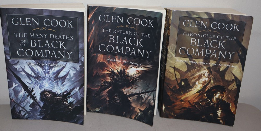 Chronicles of The Black Company Series by Glen Cook 3 Book Lot Paperbacks