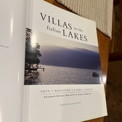 Villas on the Lakes : Orta, Maggiore, Como, Garda Hardcover
