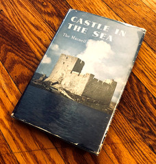 CASTLE IN THE SEA—THE MACNEIL OF BARRA (1964) UK HARDCOVER W/DJ—190 PAGES VGC