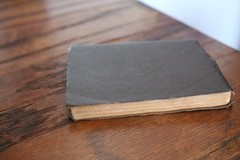 Little Leather Library – A CHRISTMAS CAROL Charles Dickens Antique Book 1920’s