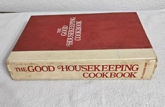 Vintage „The Good Housekeeping Cookbook’ 1973 Hardcover, 800 Pages