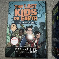 The Last Kids on Earth 2 Box Sets #1-6 plus June’s wild flight