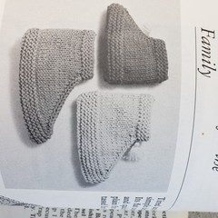 Latge Print Needlecraft Book Mildred Graves Ryan 51 Projects Knit Crochet Needle
