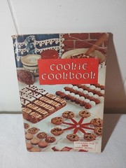 COOKIE COOKBOOK Over 500 Recipes VINTAGE 1965 Paperback 124 Pages