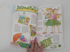 AMERICAN GIRL LIBRARY SUPER SLUMBER PARTIES IDEAS CRAFTS FOOD SOFTCOVER BOOK GUC