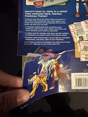 Pokemon HeartGold & SoulSilver Strategy Guide (Trade Paperback, 2010) w/Poster